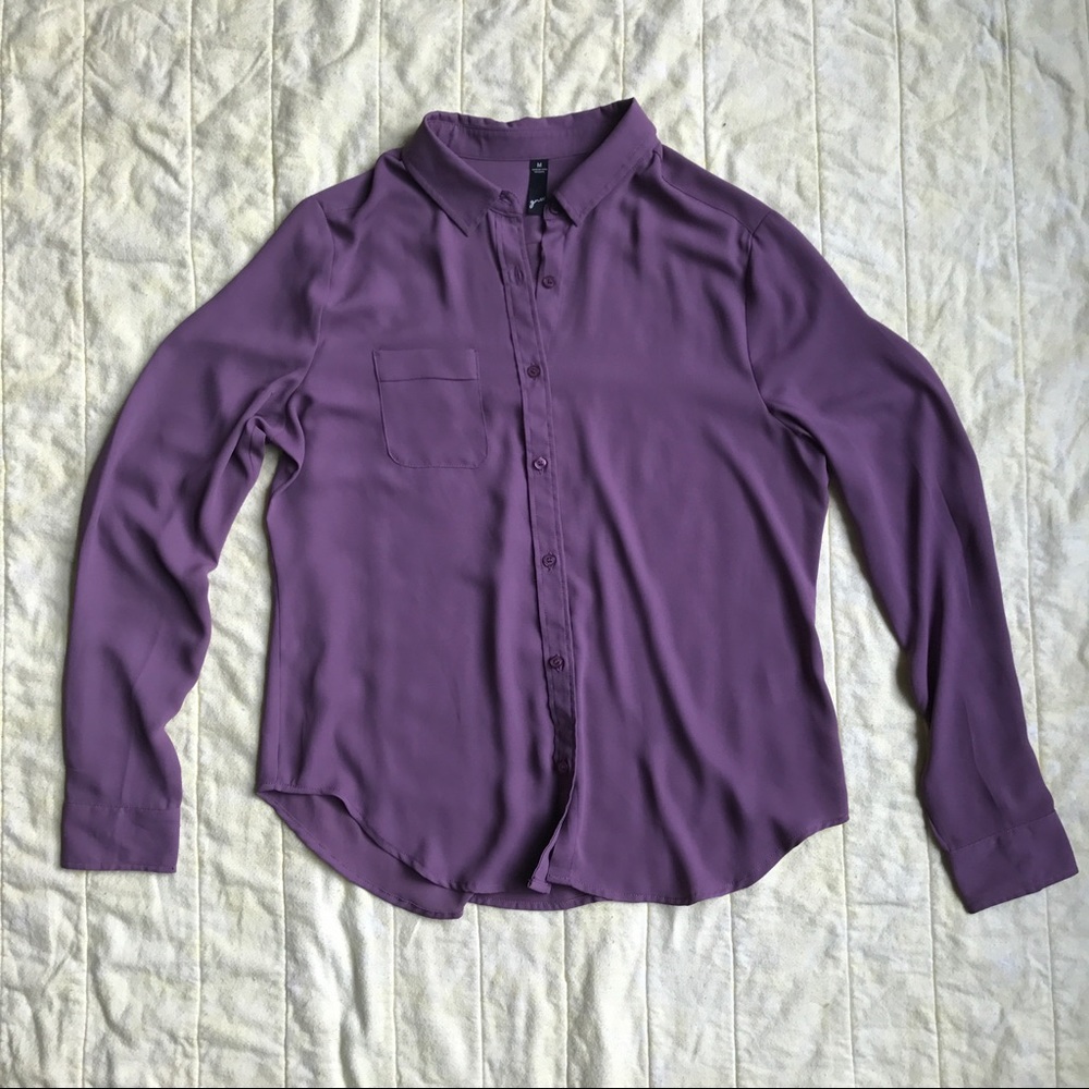 New long sleeve button-front